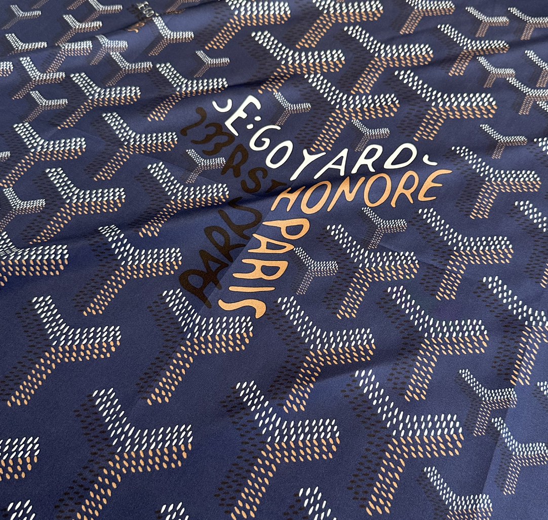 goyard top silk square