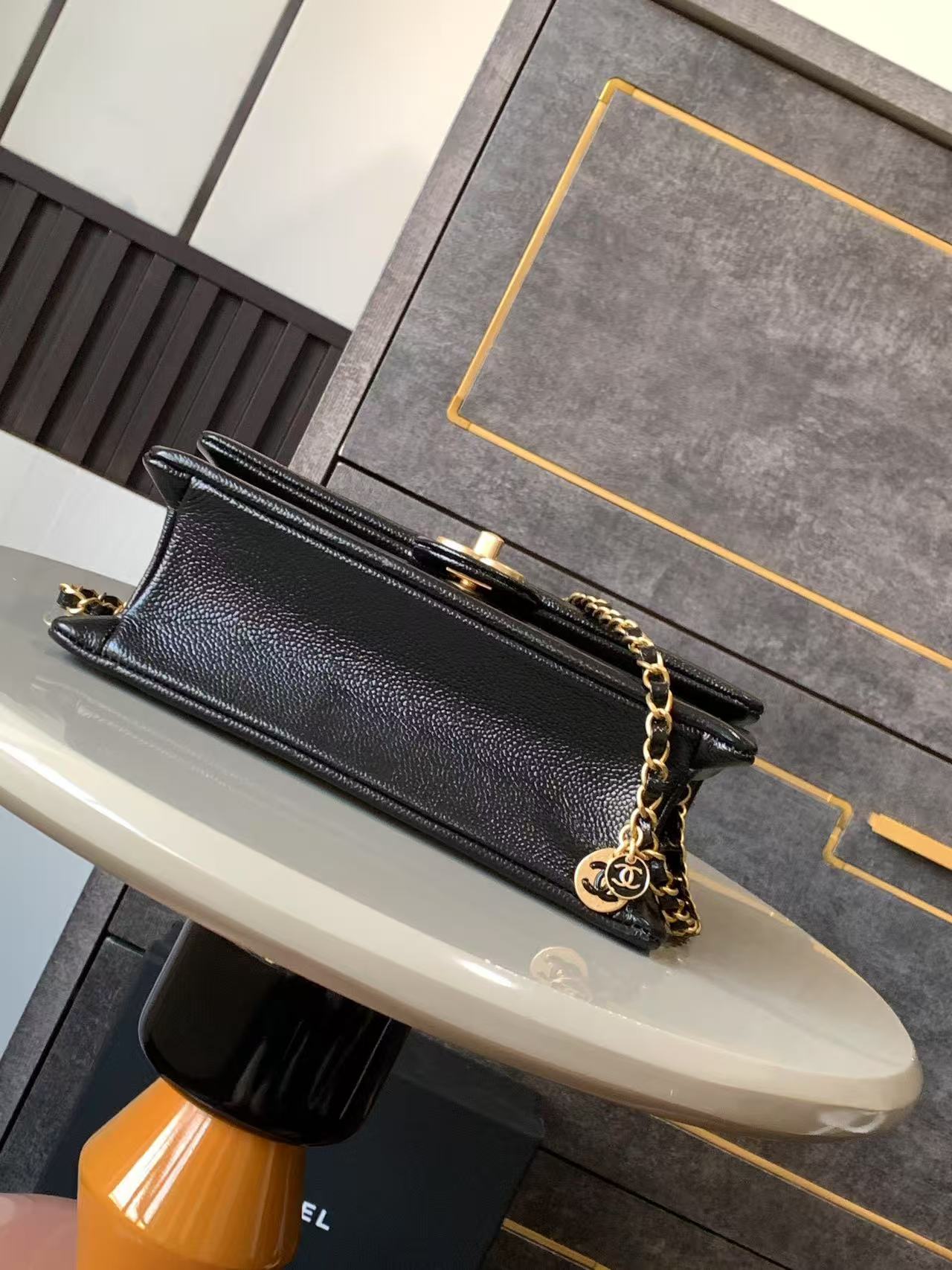 Chanel Gold Coin Edition cf handbag