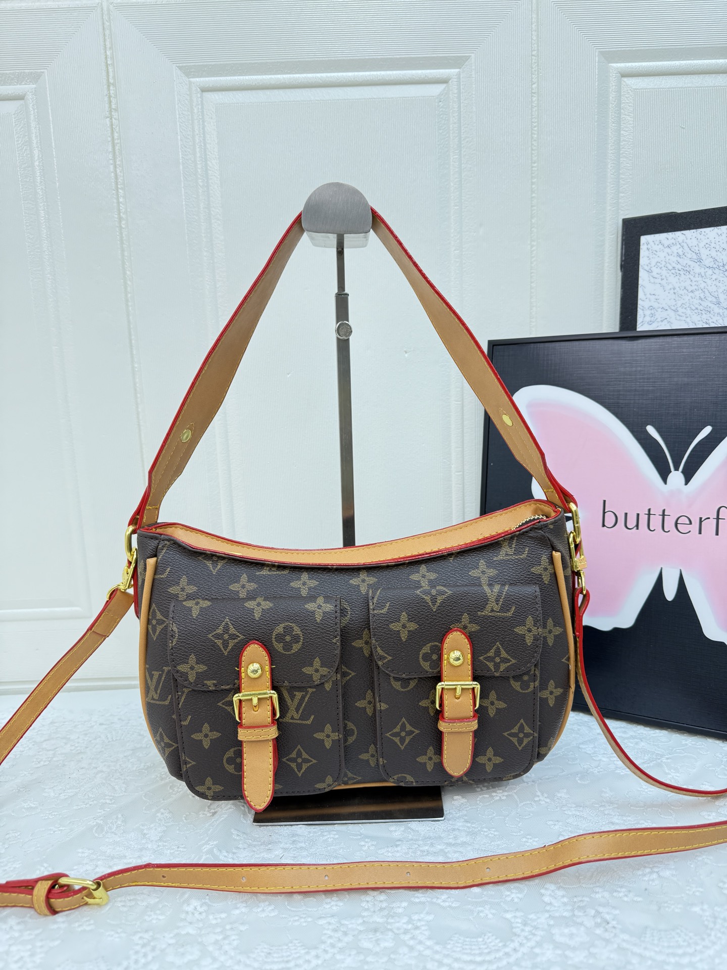 LV single-shoulder crossbody bag of 8A quality