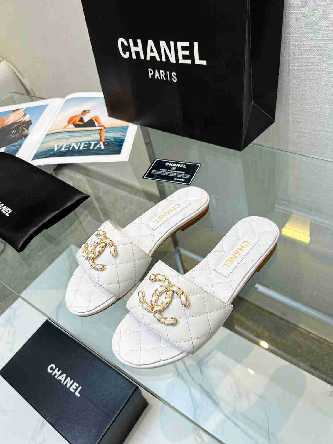Chanel 24ss Little Flower Slippers