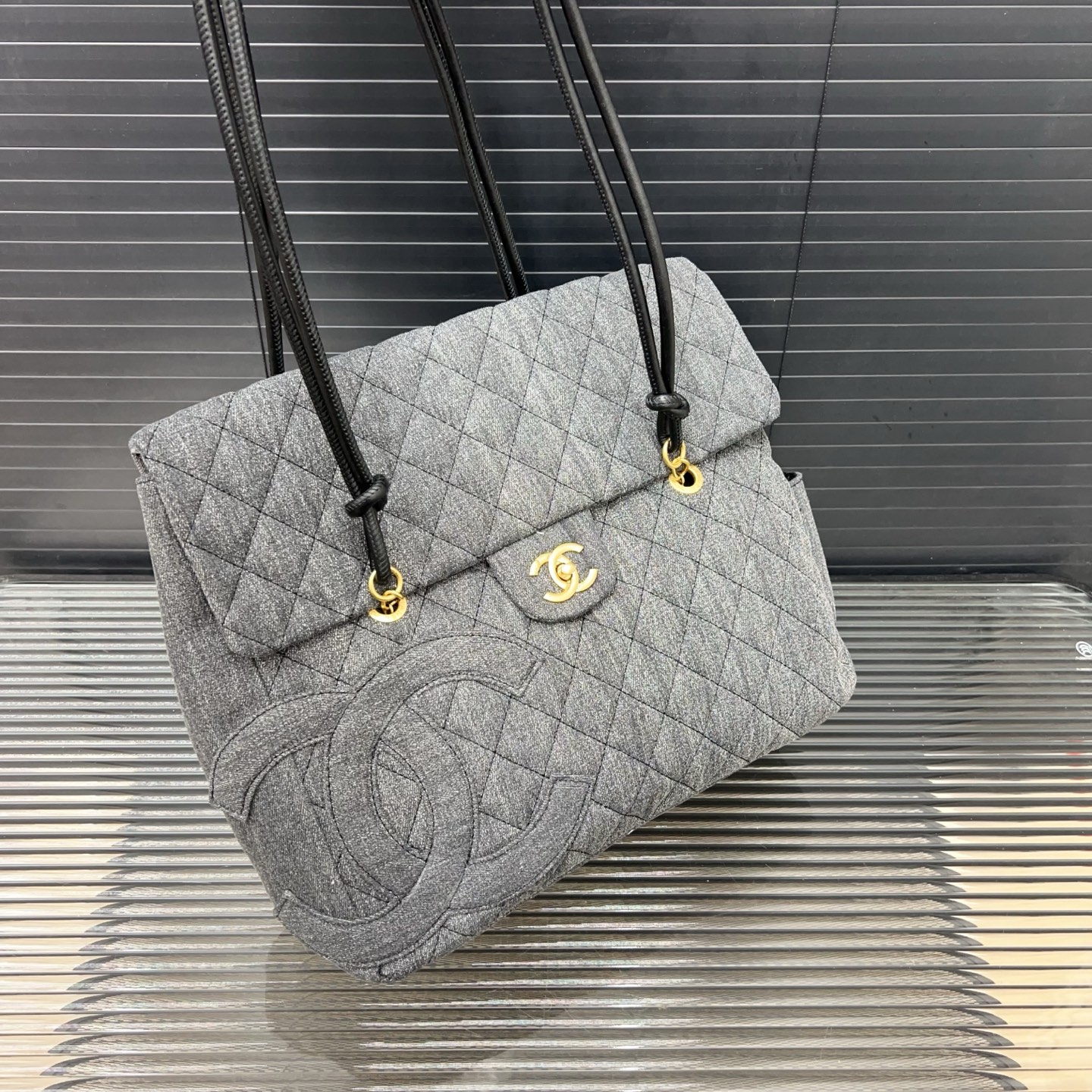 Chanel shopping bag