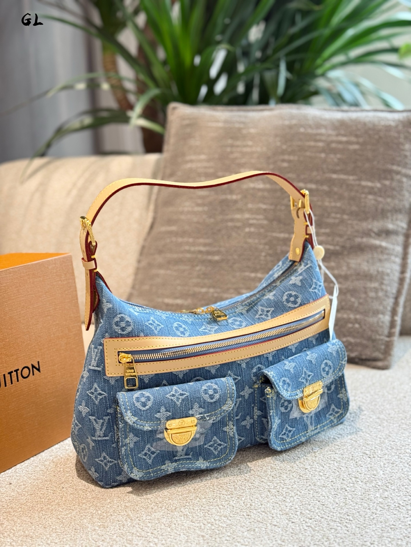 LV underarm bag blue vintage bag