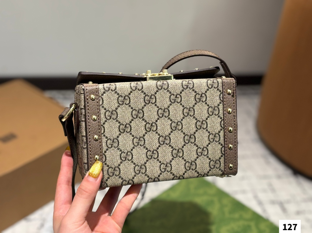 Gucci's new box bag