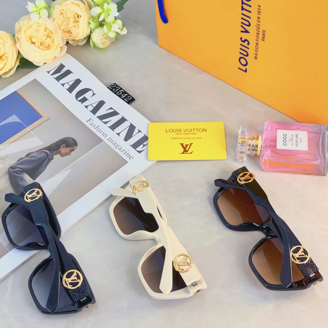 LV metal logo sunglasses