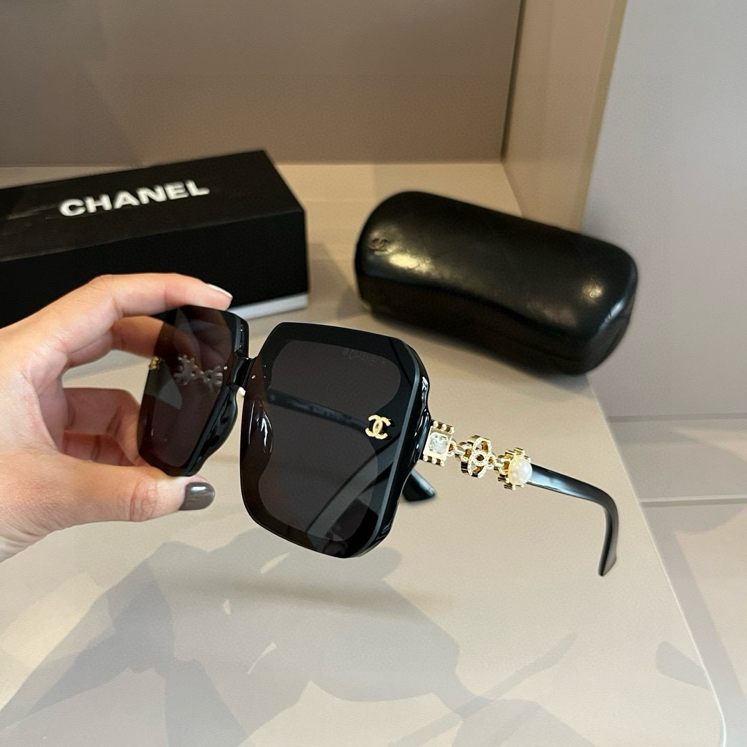 Chanel sunglasses