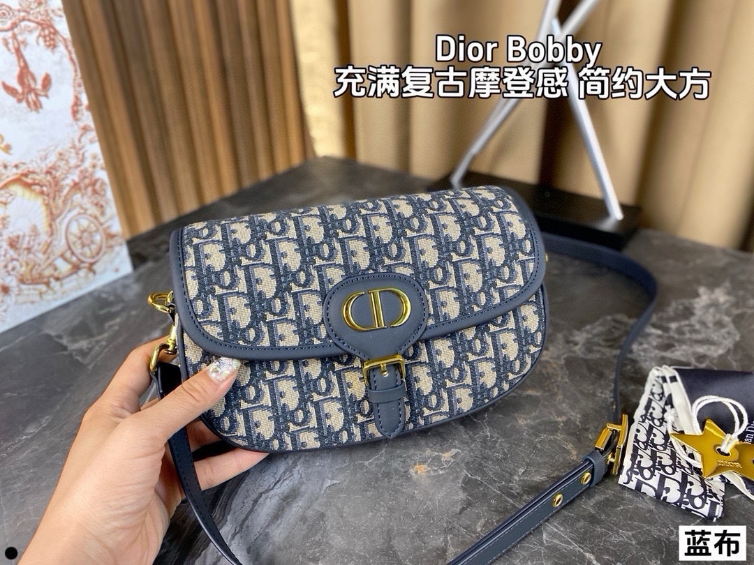 Dior Bobby East West underarm bag