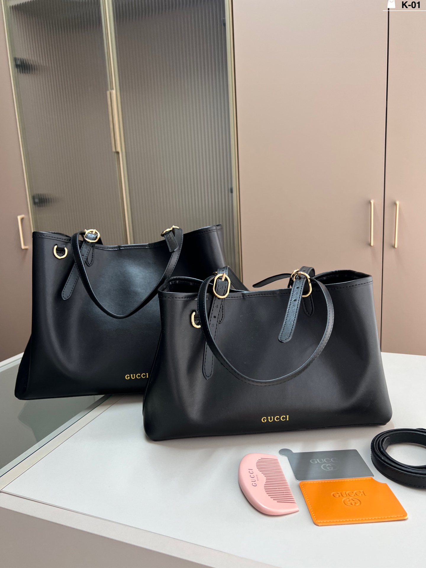 Gucci tote bag