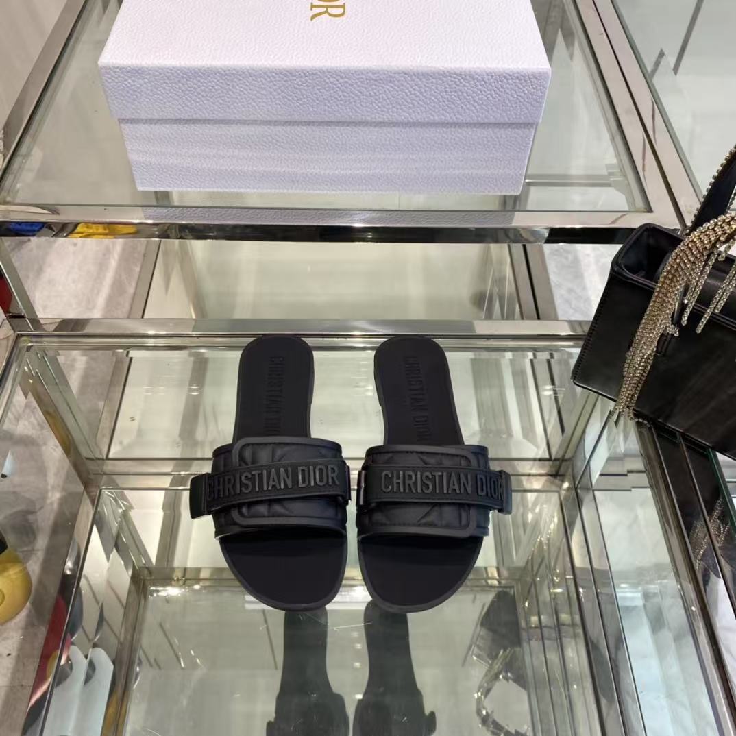 DIOR Dioract beach shoes
