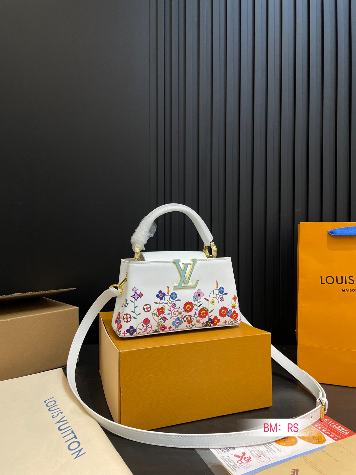 LV Capucines bb handbag