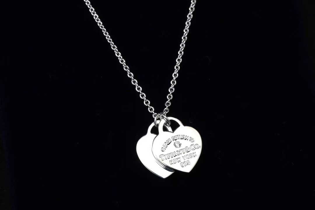 Tiffany Necklace Return to TiffanyM