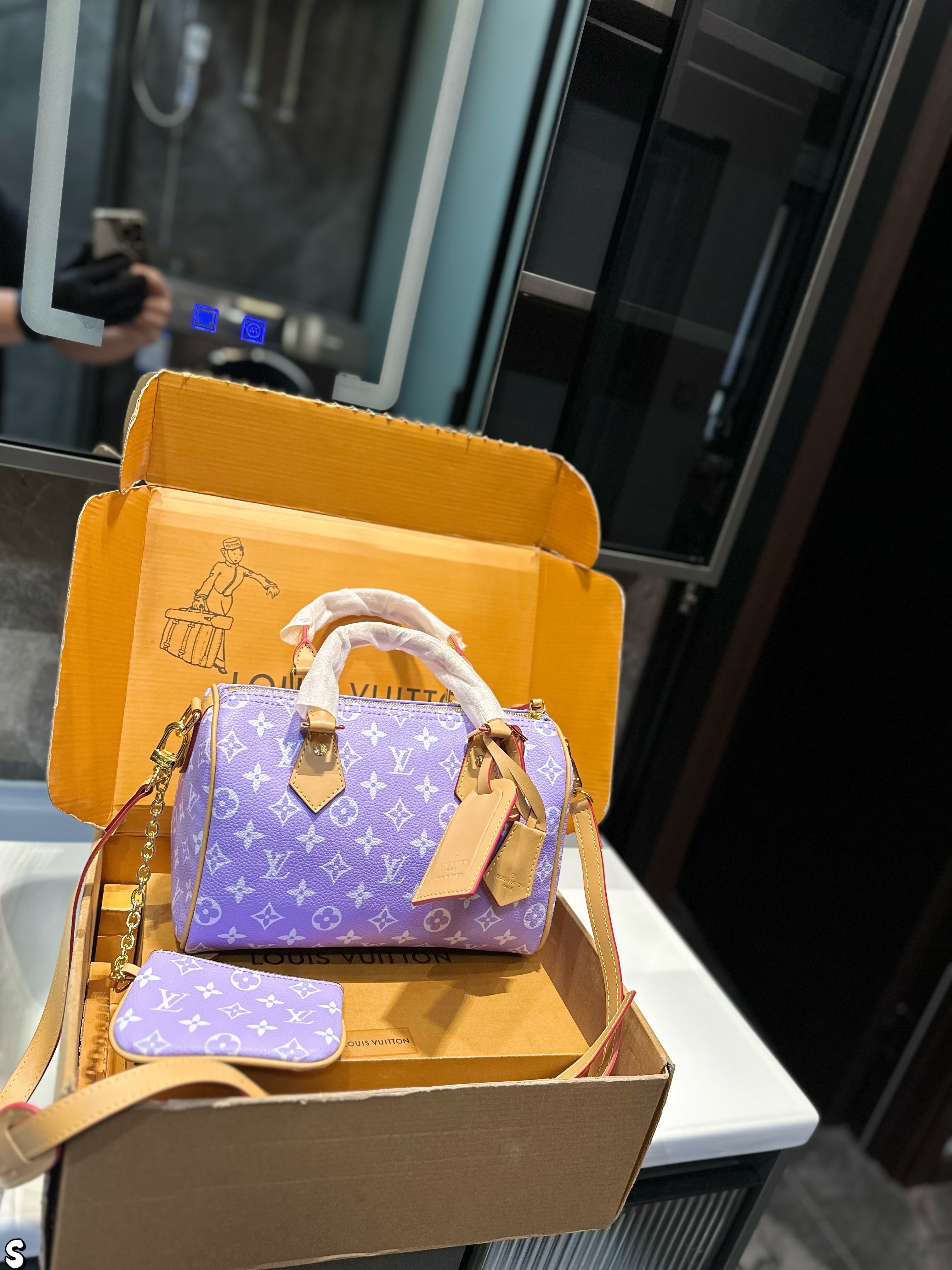 LV Speedy Bandouliere Monogram Leather handbag