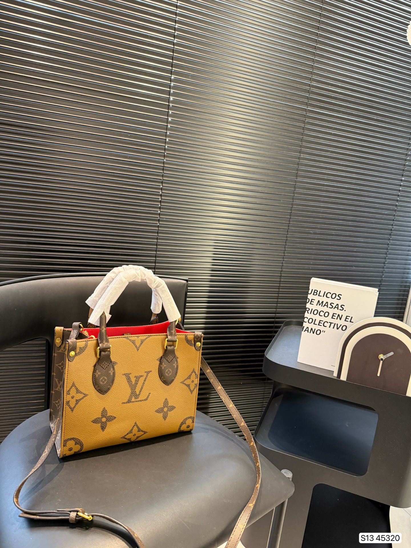 LV onthego tote bag handbag