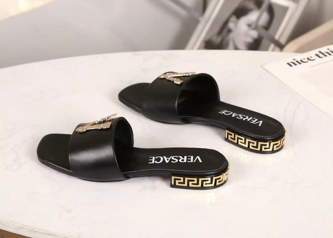 Versace flat slippers