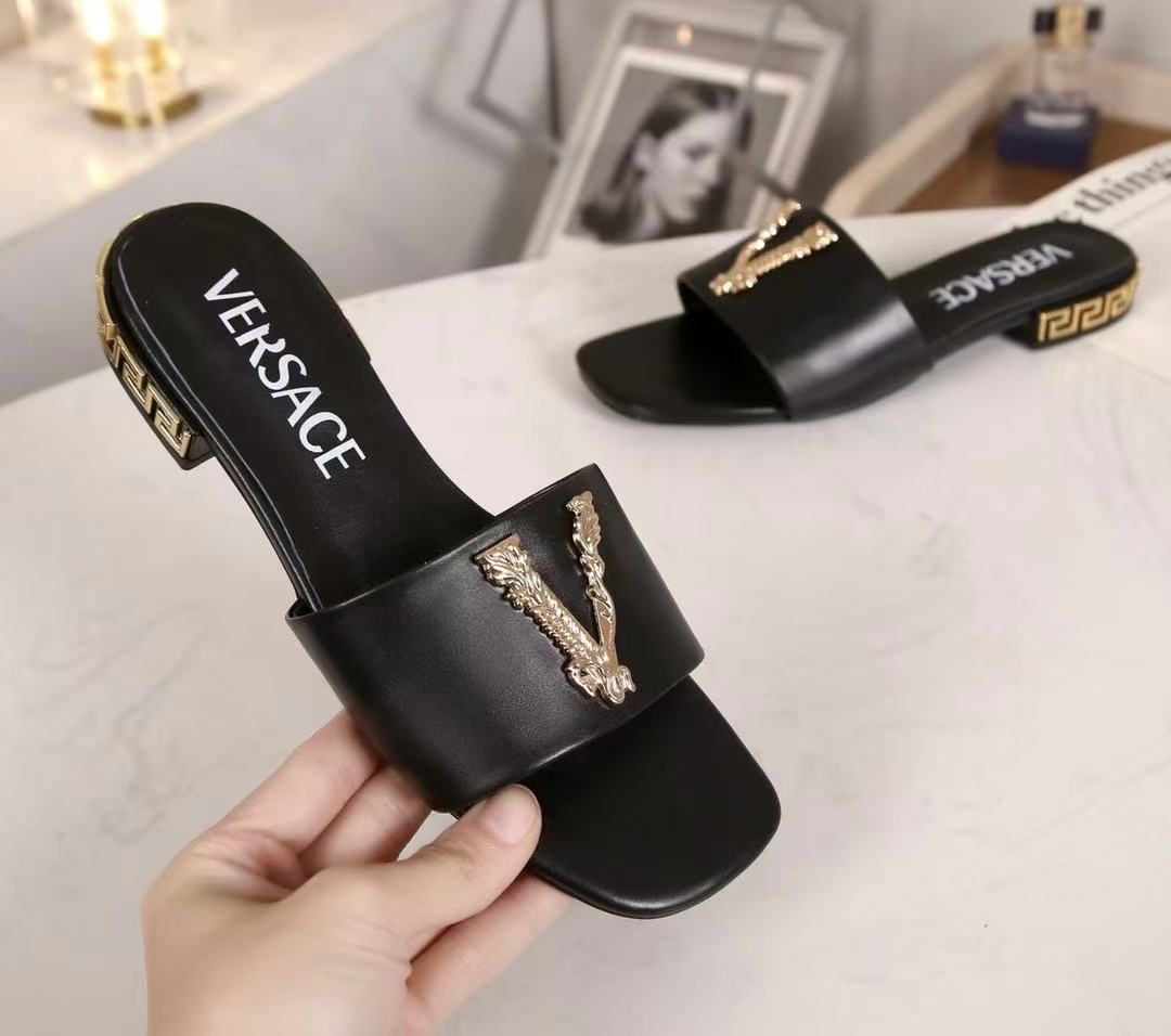 Versace flat slippers