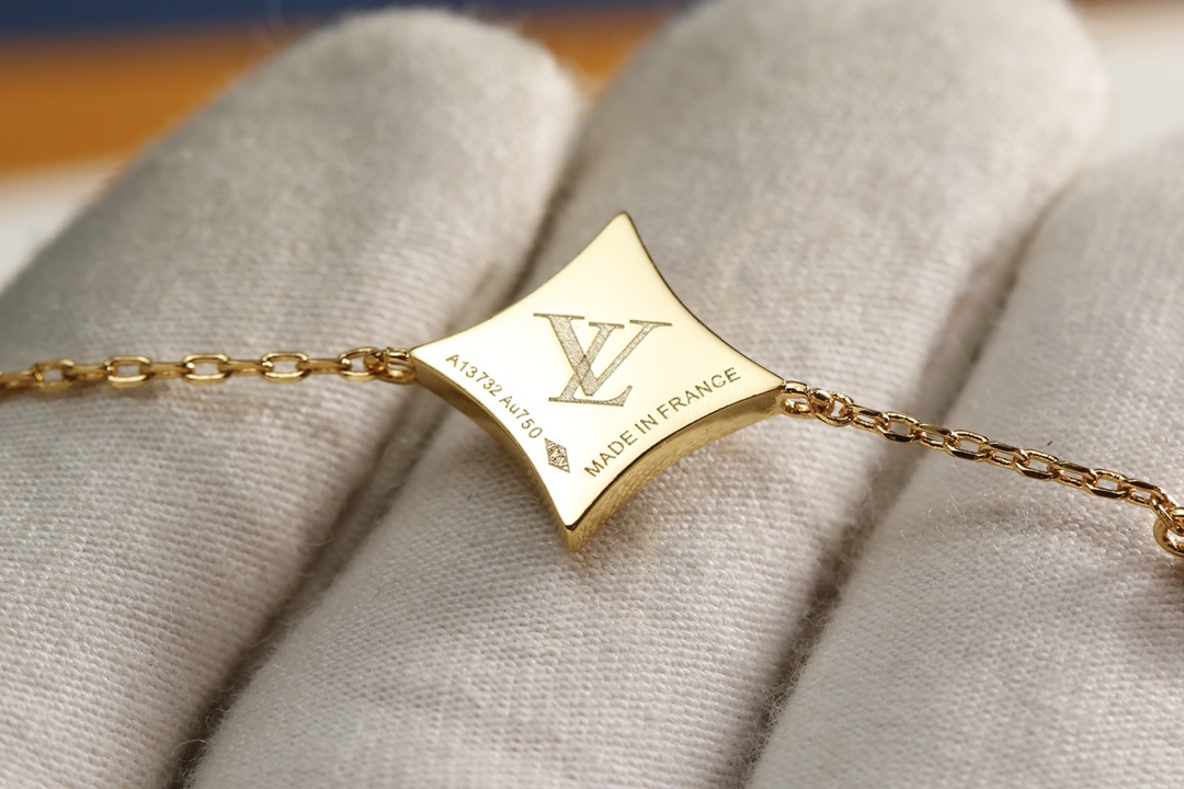 LV rhombus bracelet