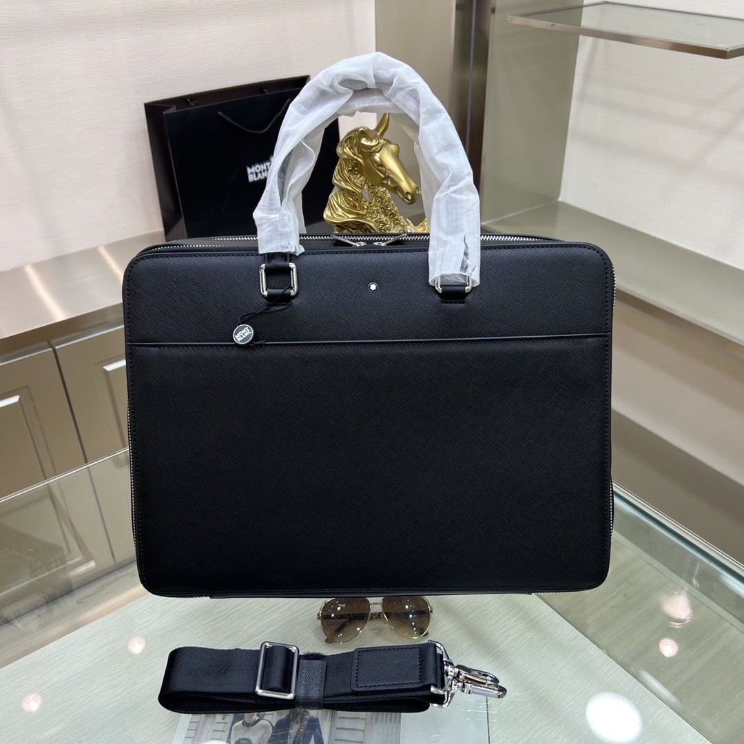 Top version Montblanc International black handbag