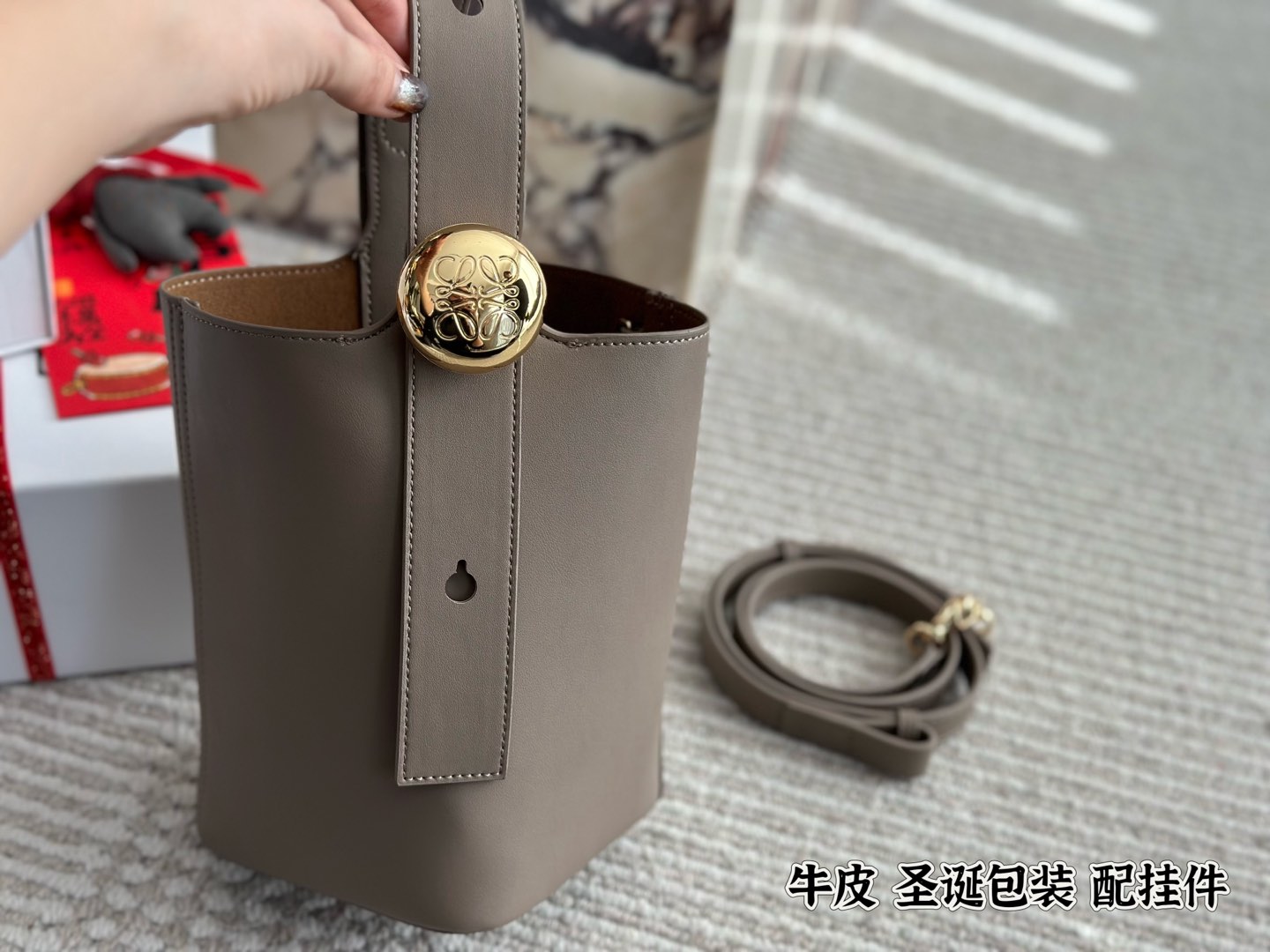 LOEWE pebble shoulder bag