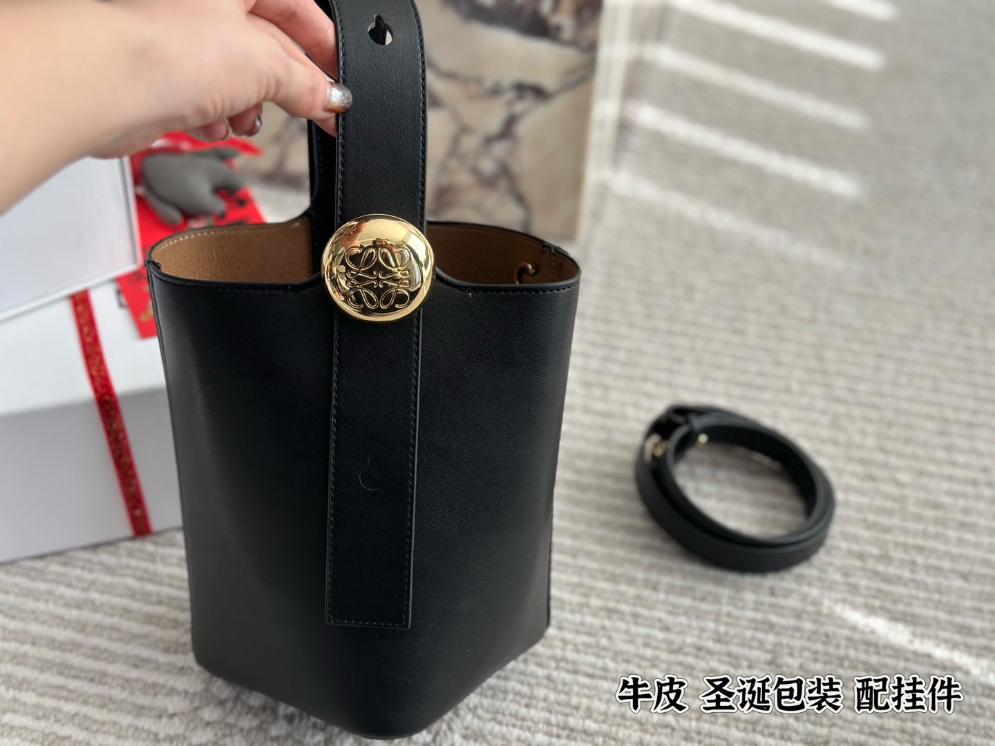 LOEWE pebble shoulder bag