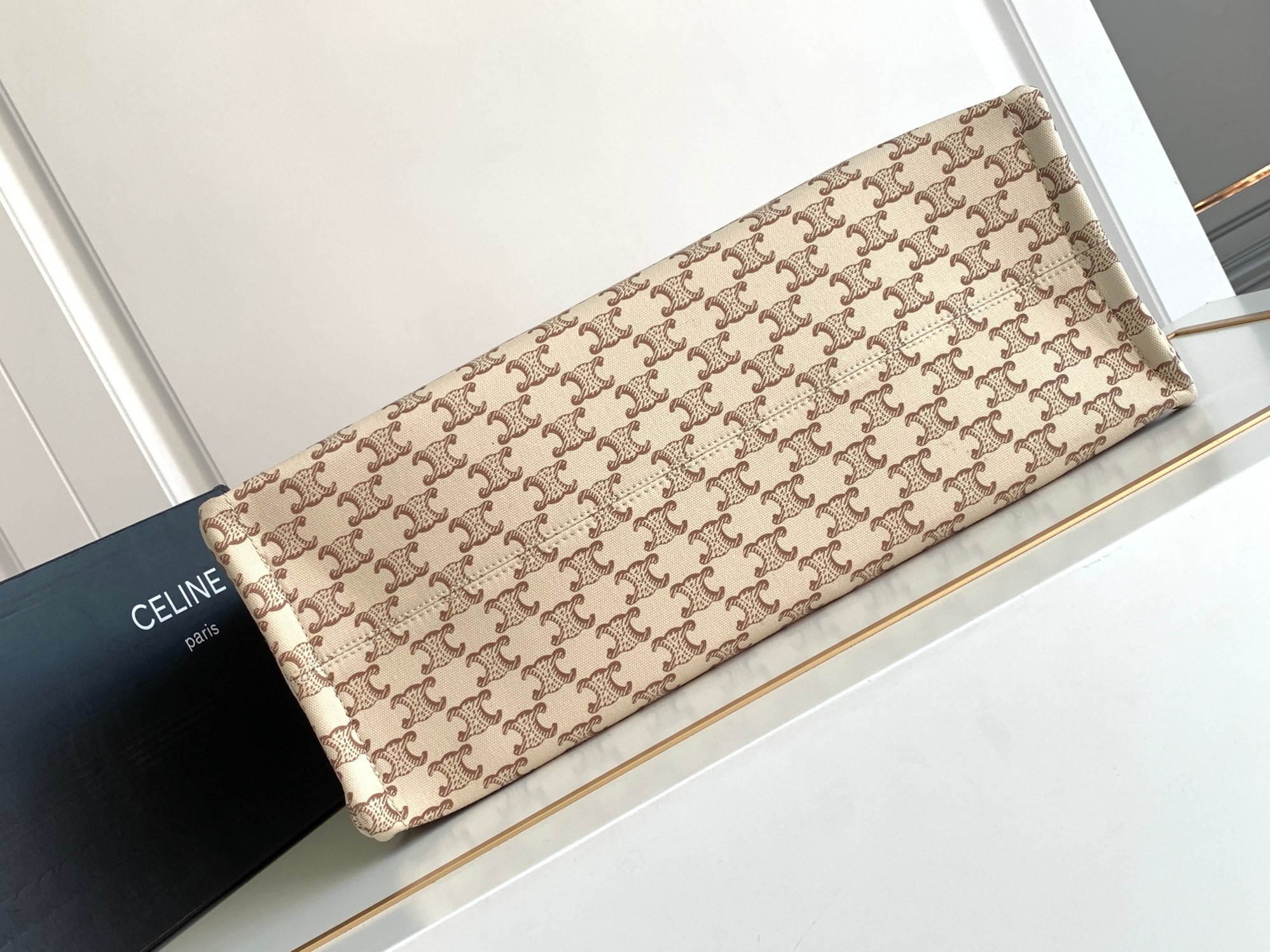 Celine 23s tote cacbs thais bag