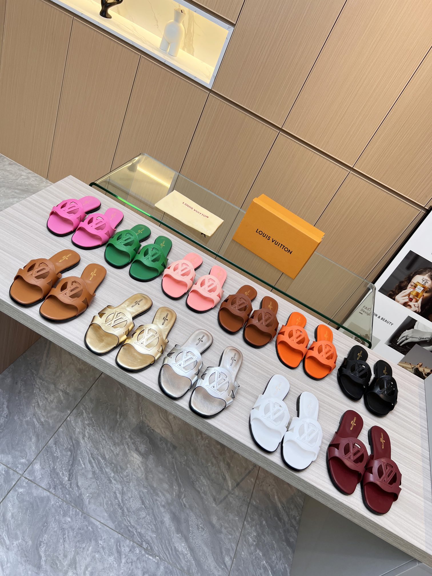 LV new Slippers Sandals