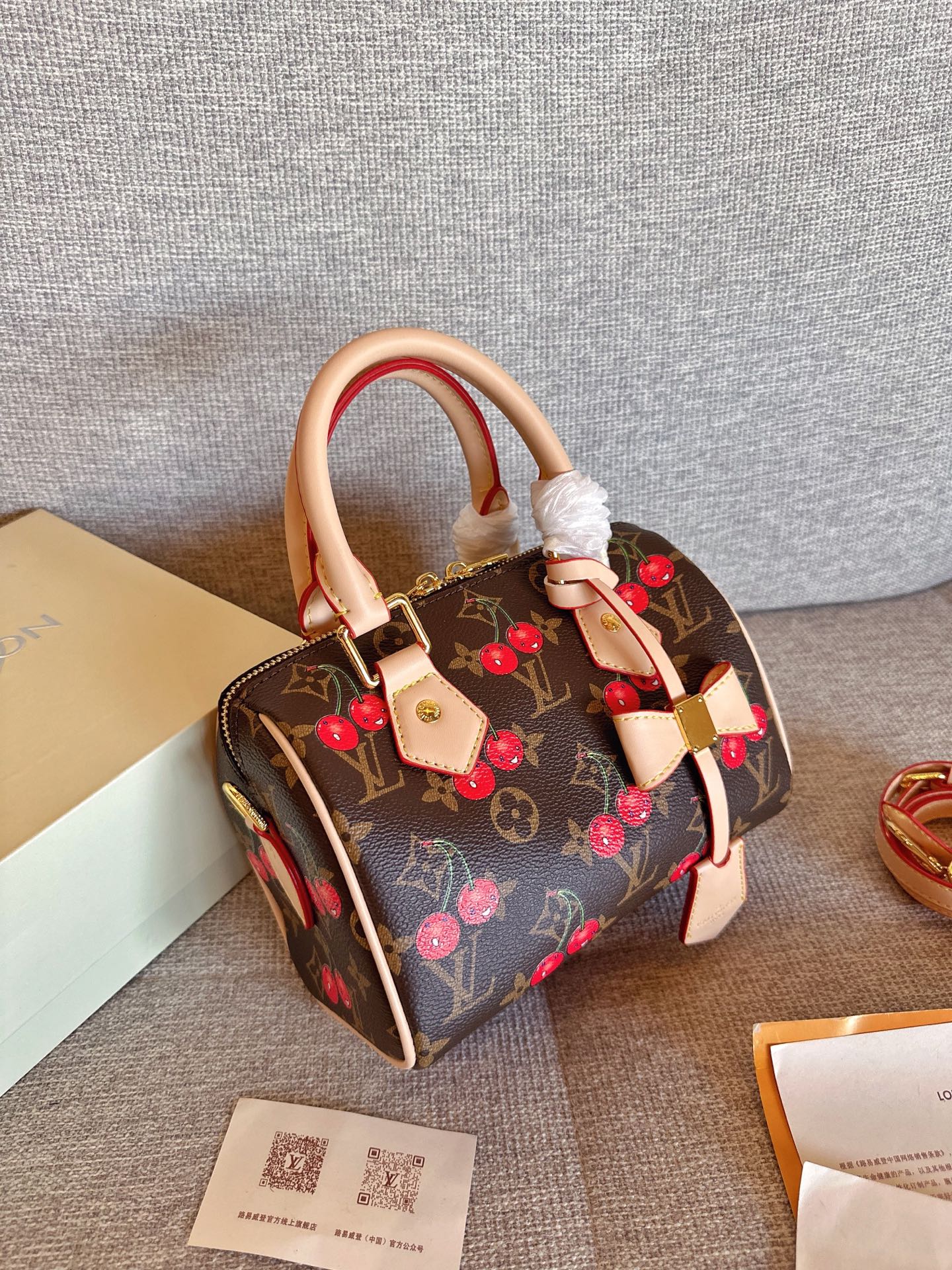 LV speedy20 Cherry pillow bag