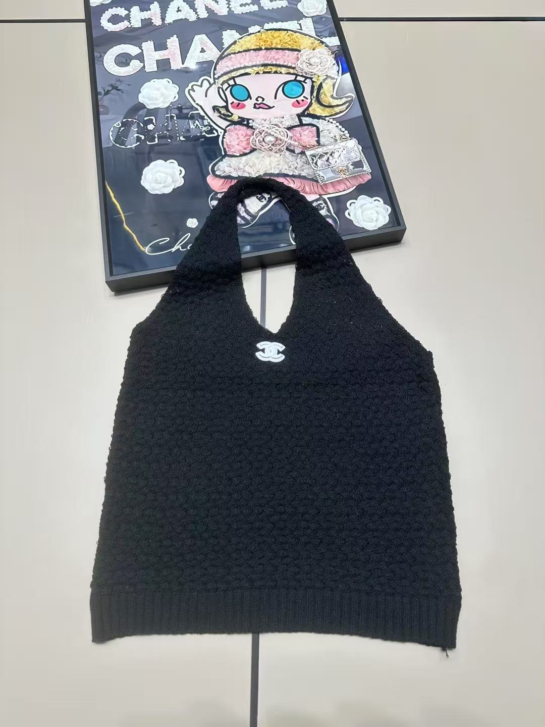 Chanel knitted vest