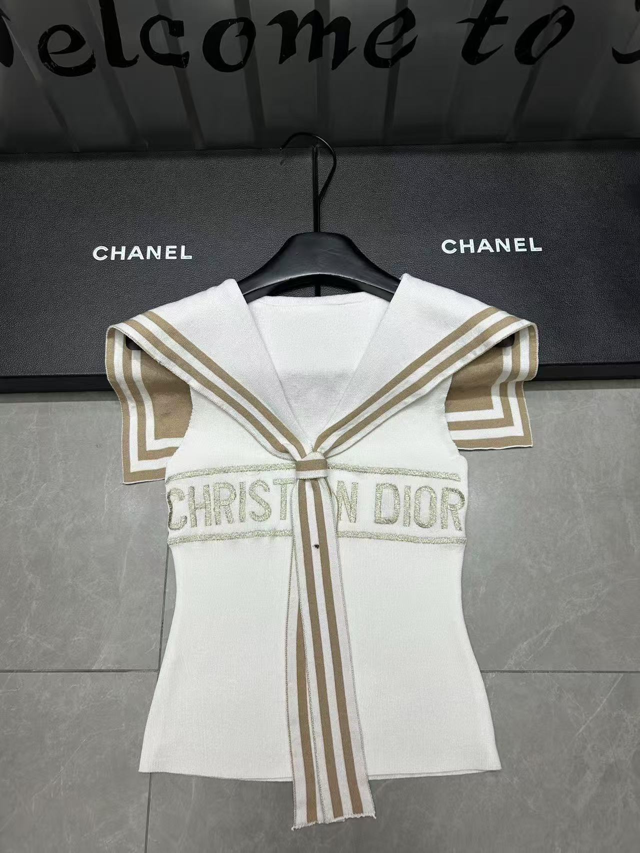 DIOR Navy style vest