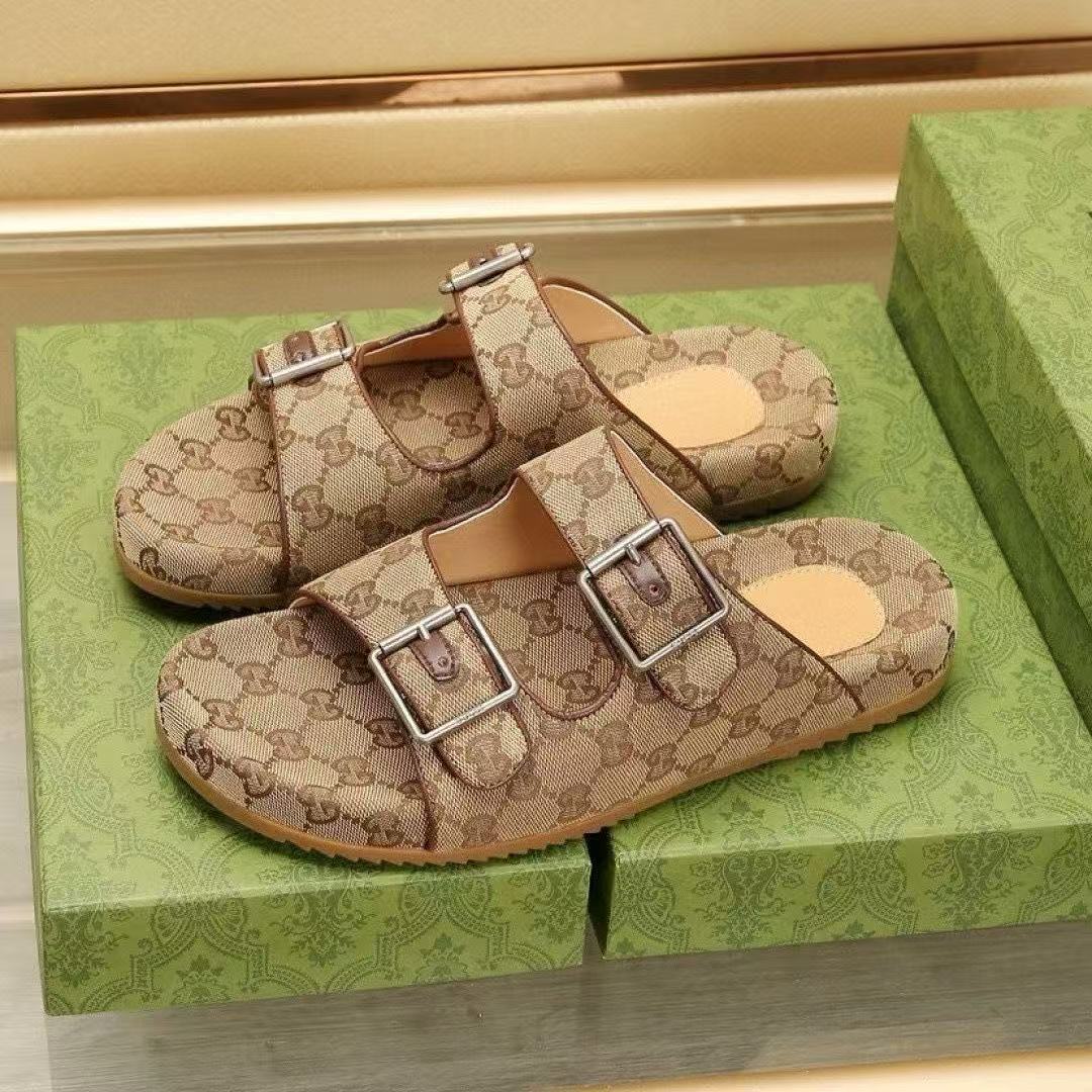 Gucci slippers