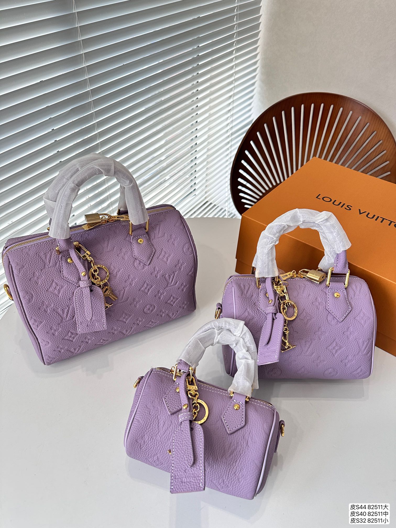 LV new speedy monogram shoulder bag