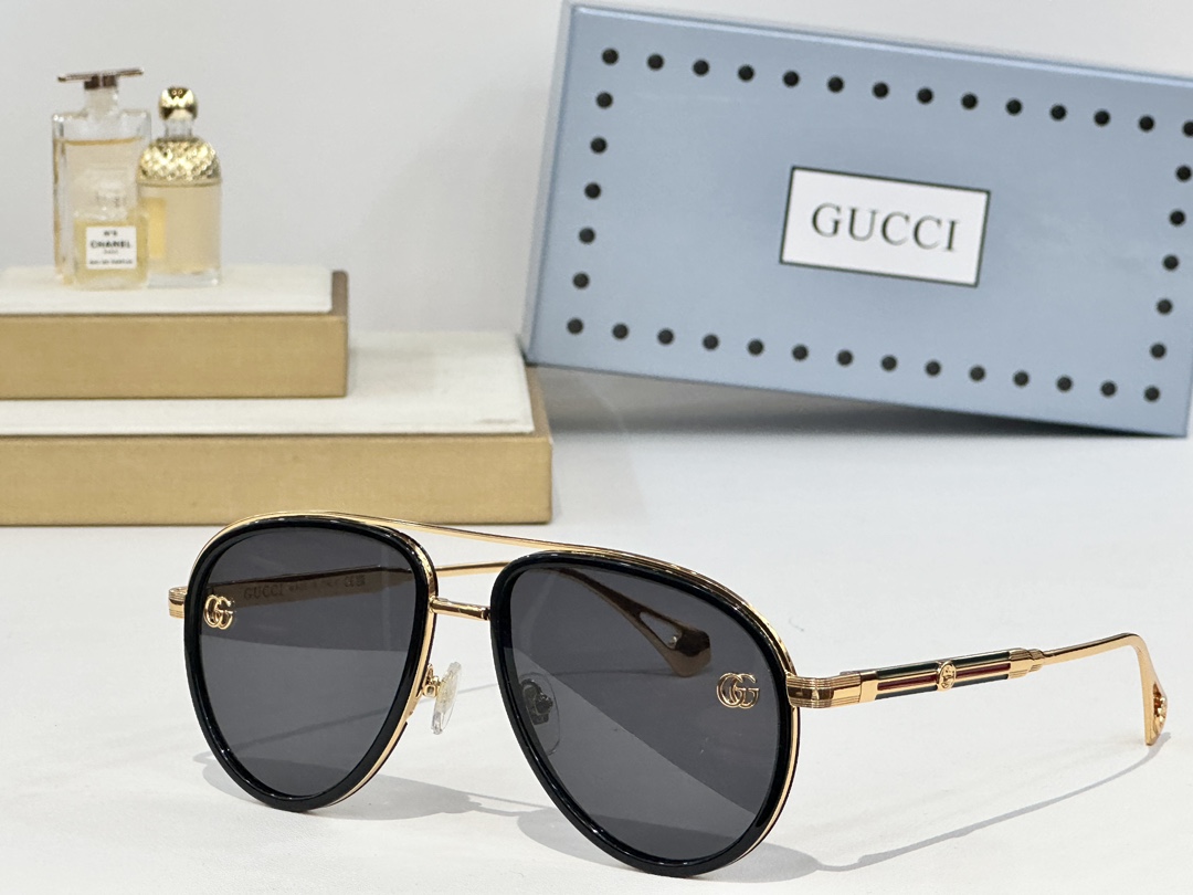 Gucci fashion sunglasses