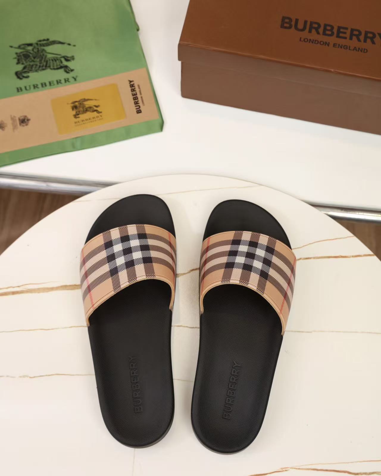 Burberry Slippers