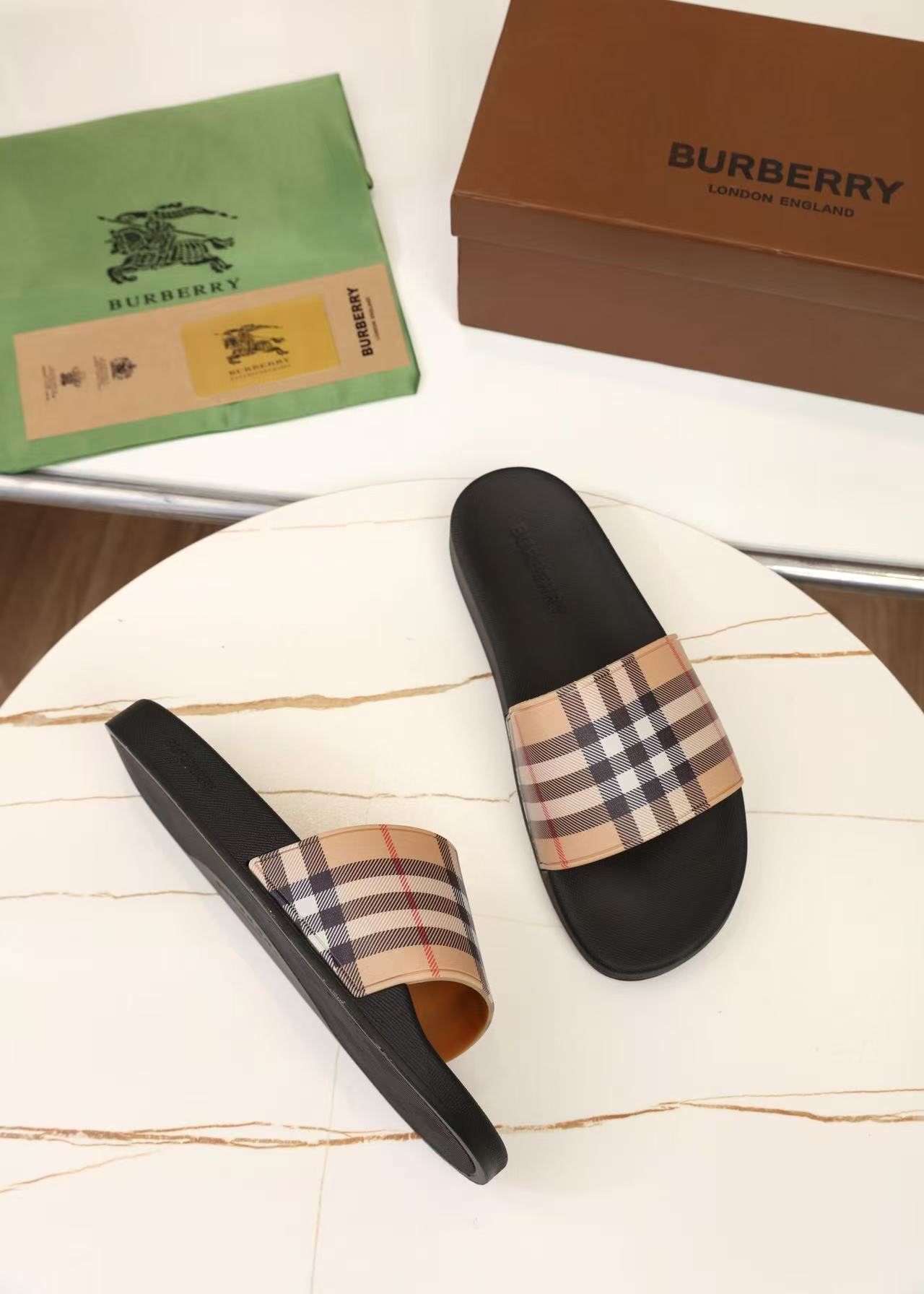 Burberry Slippers