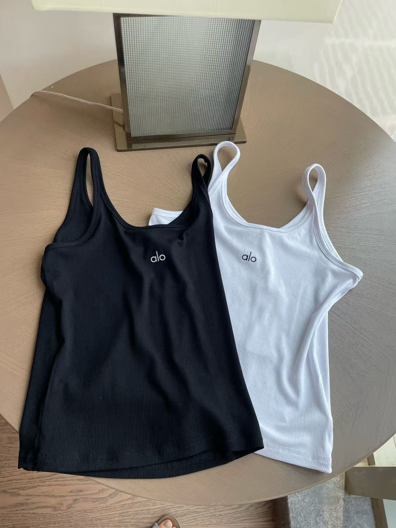 alo vest 25 spring and summer new