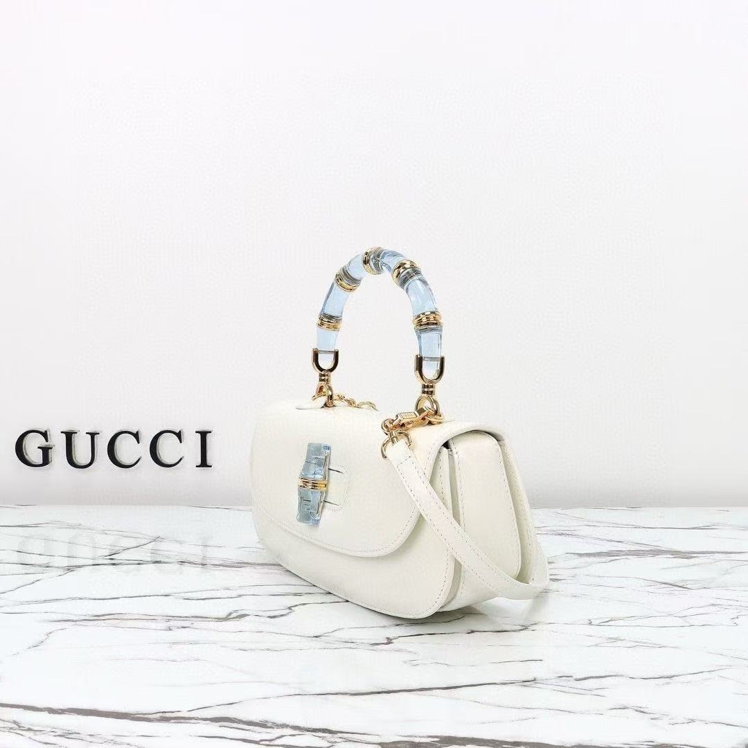 Gucci underarm handbags of top quality