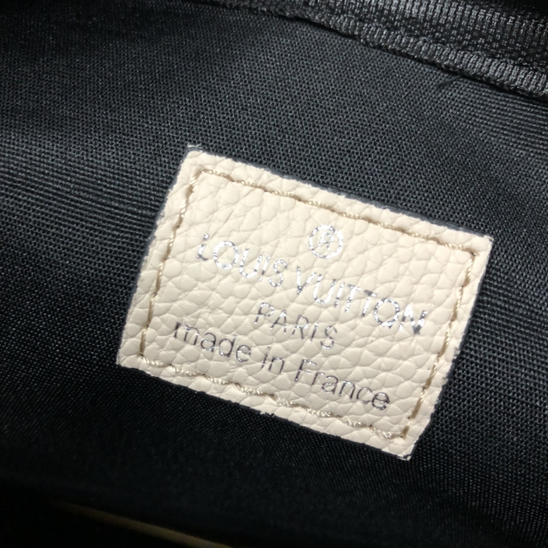 LV Christopher Taurillon shoulder backpack bag