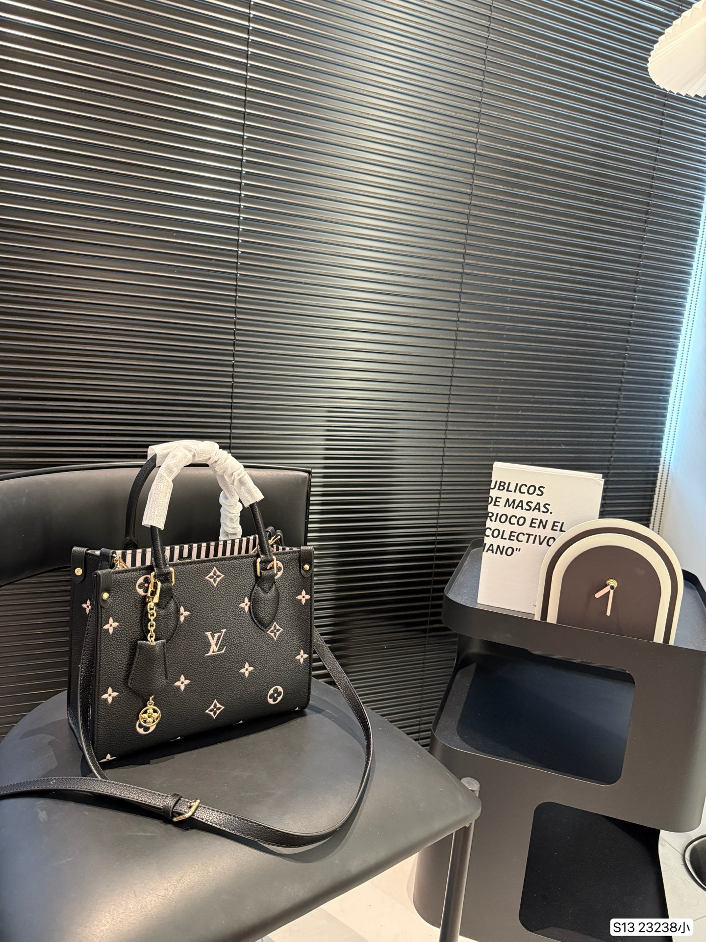 LV Tote