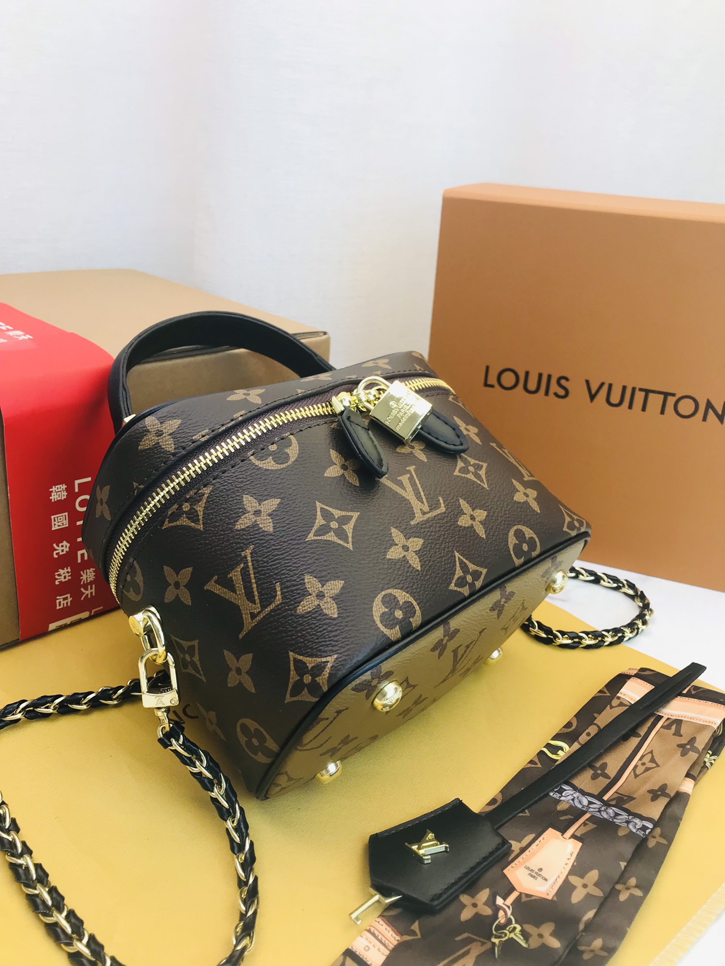 LV single-shoulder makeup bag