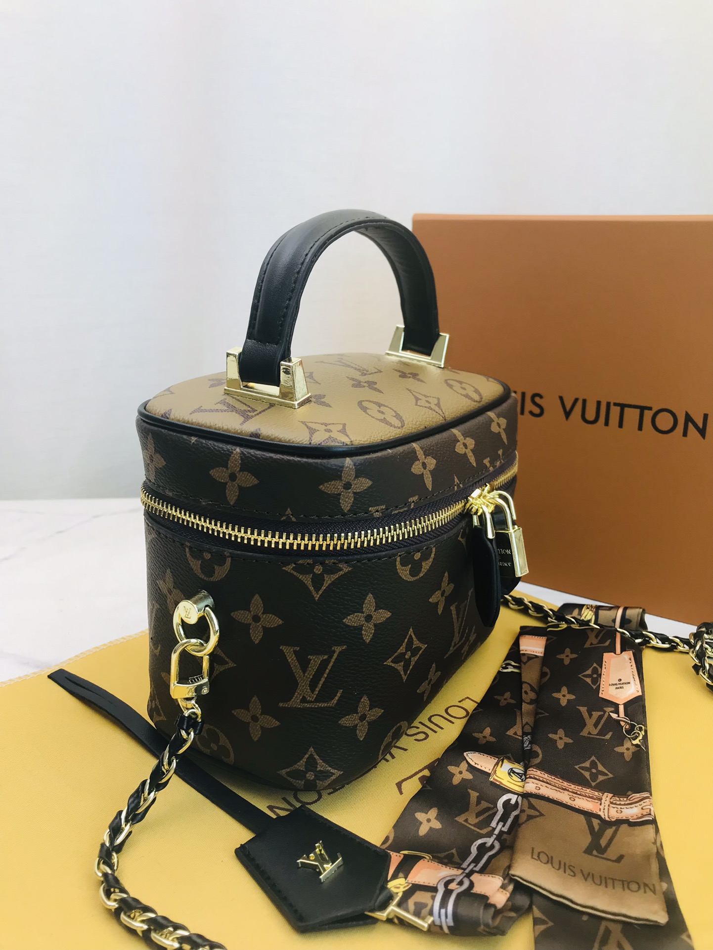 LV single-shoulder makeup bag