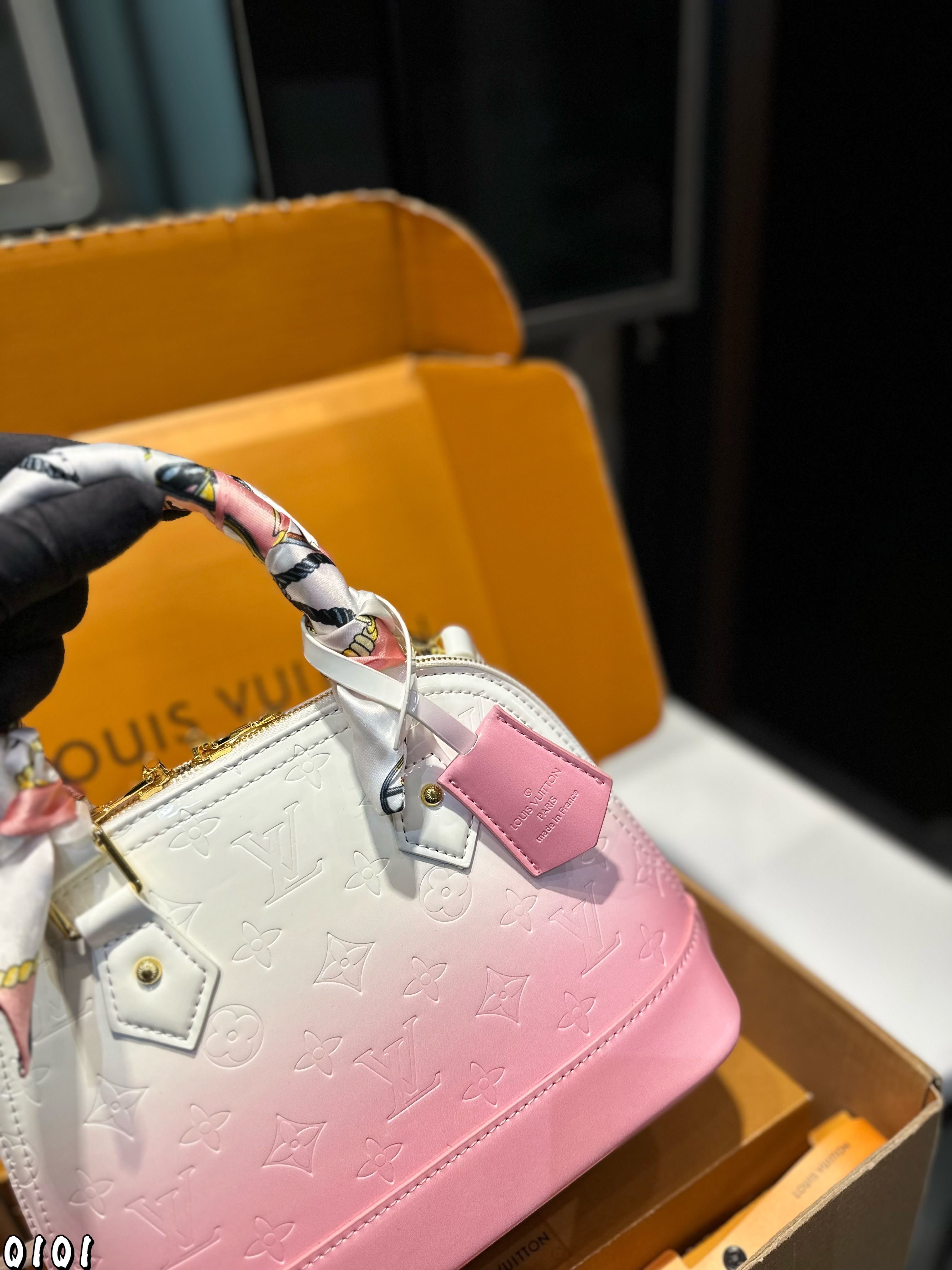 LV colorful shell bag