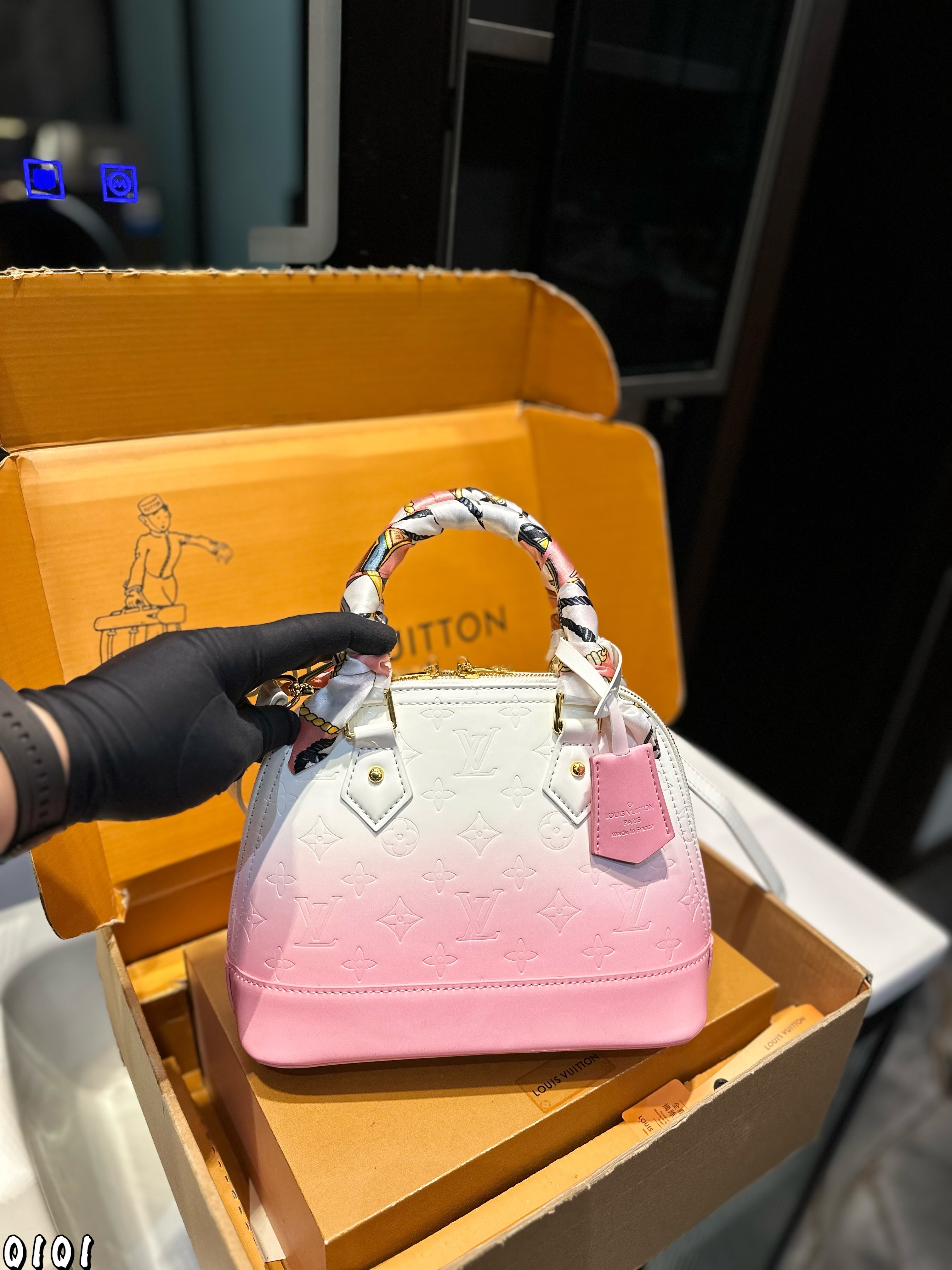 LV colorful shell bag