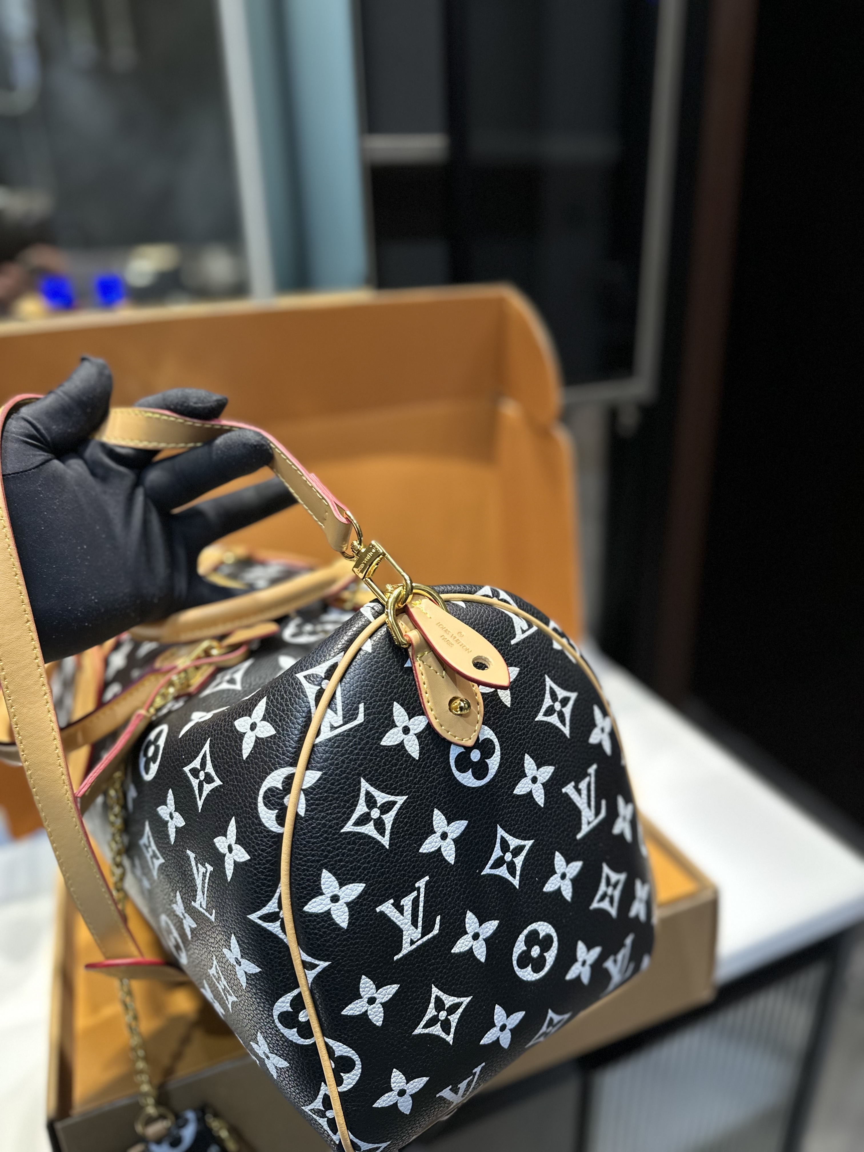 LV Speedy Bandouliere 40 Monogram handbag