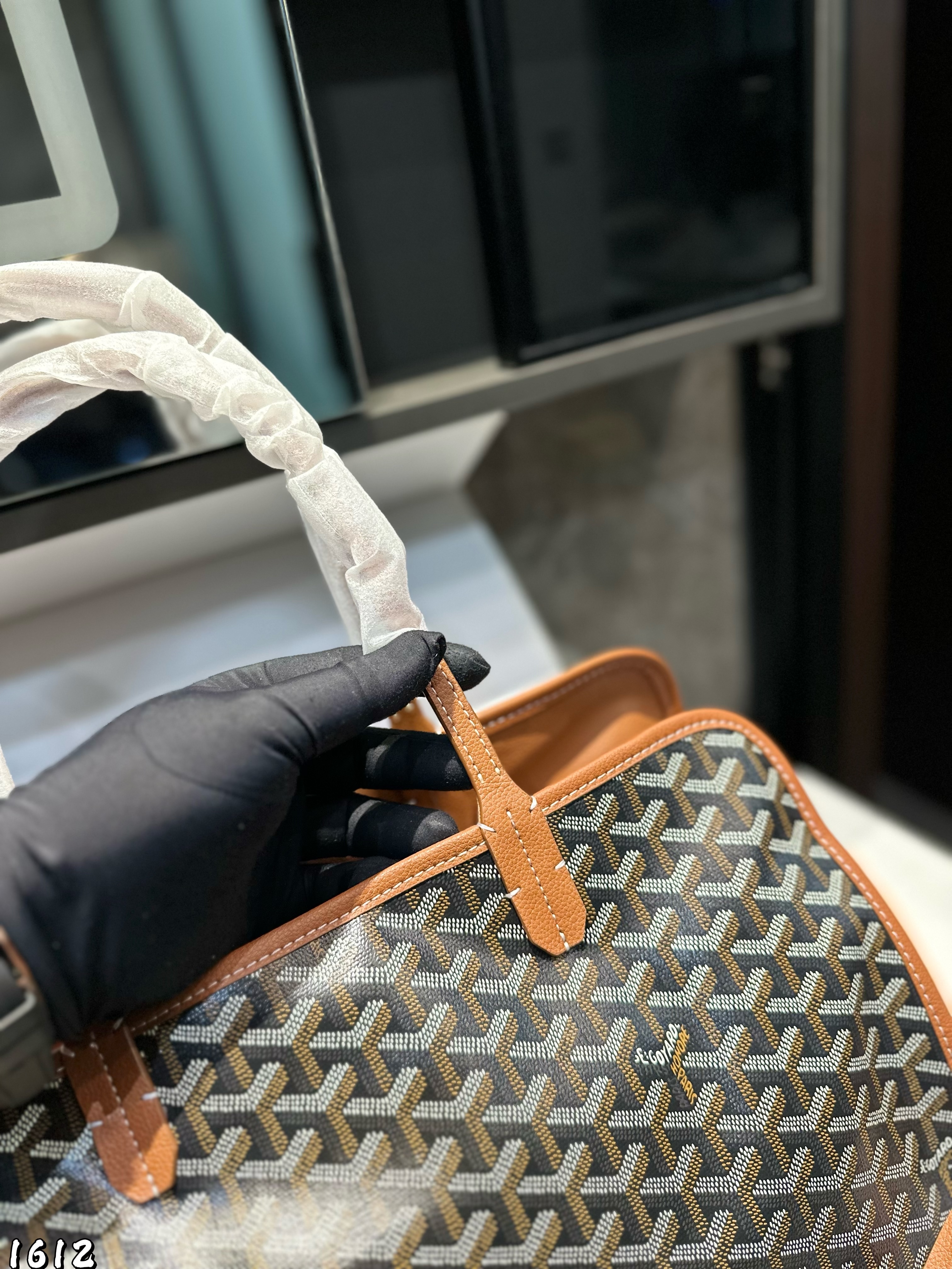 Goyard Chic du Chien Pet bag