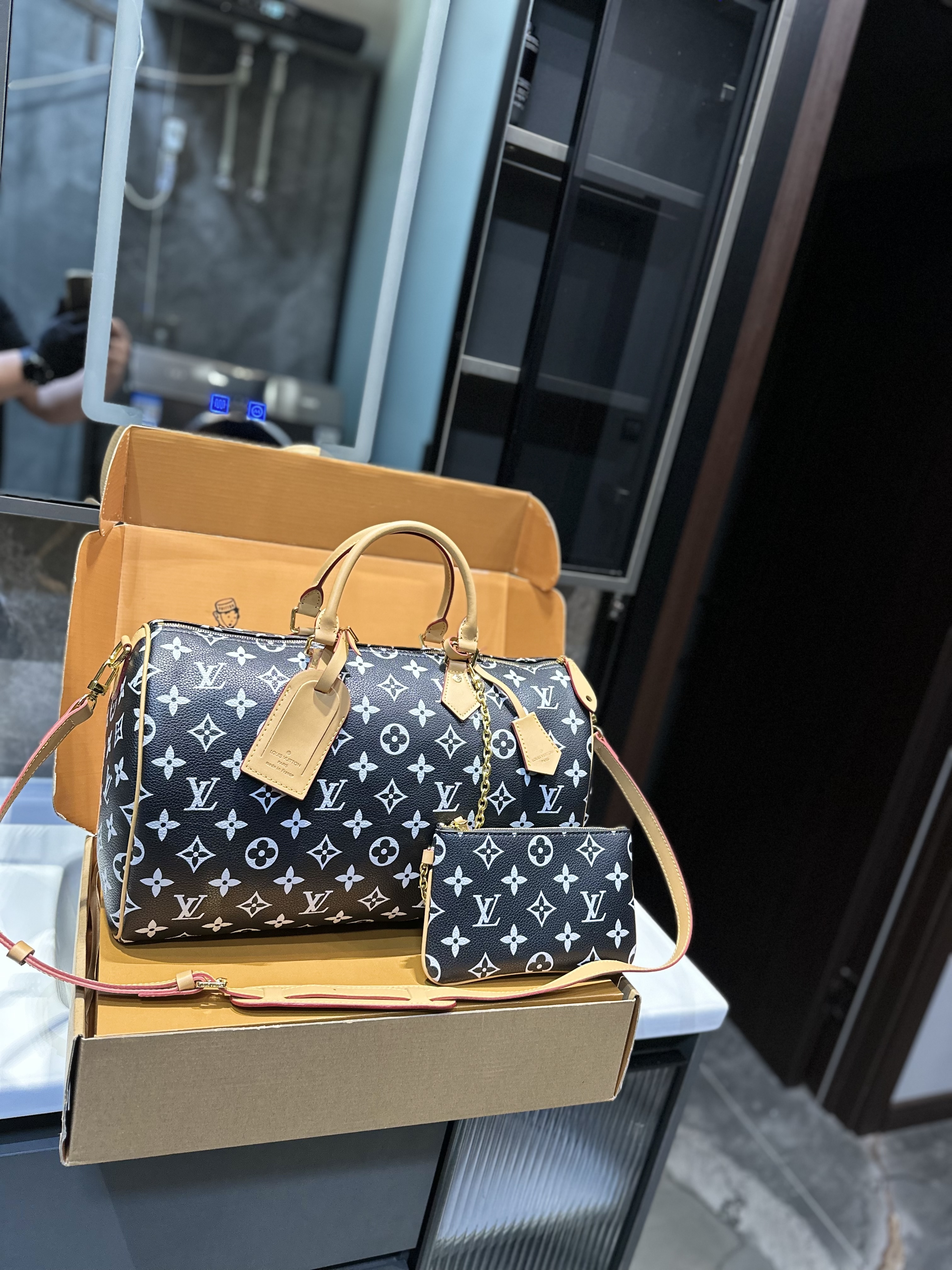 LV Speedy Bandouliere 40 Monogram handbag