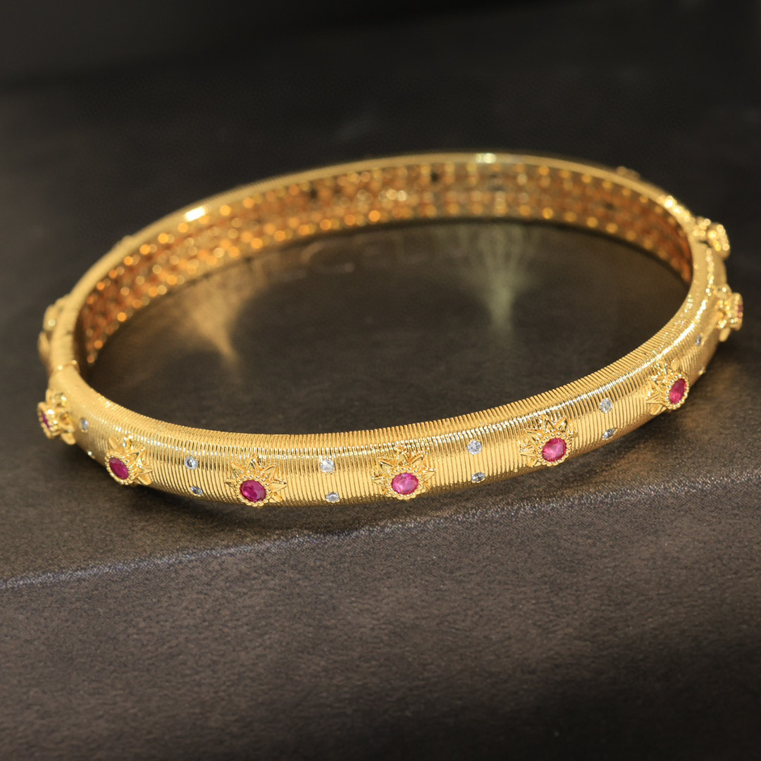 Buccellati bracelet