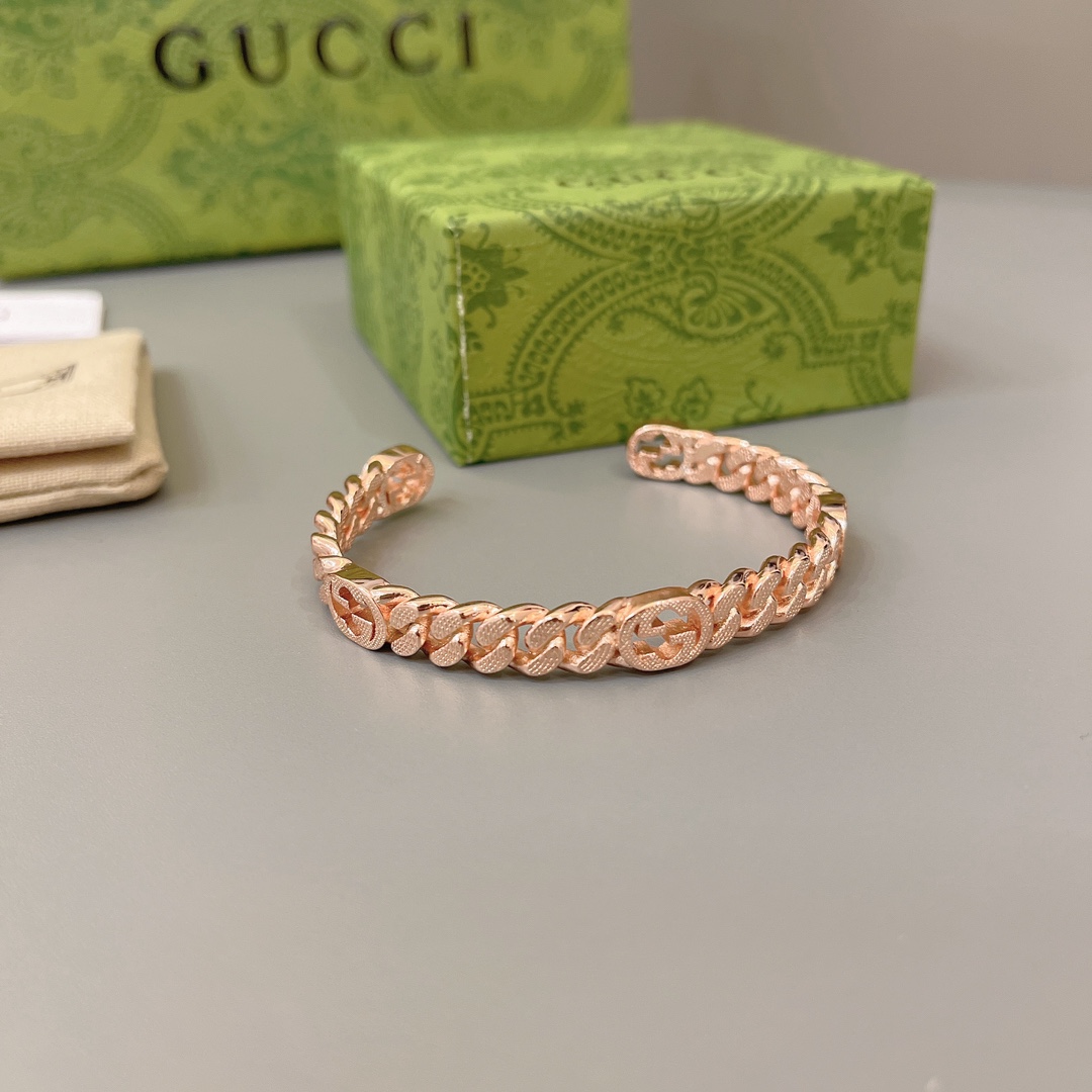GUCCI bracelet