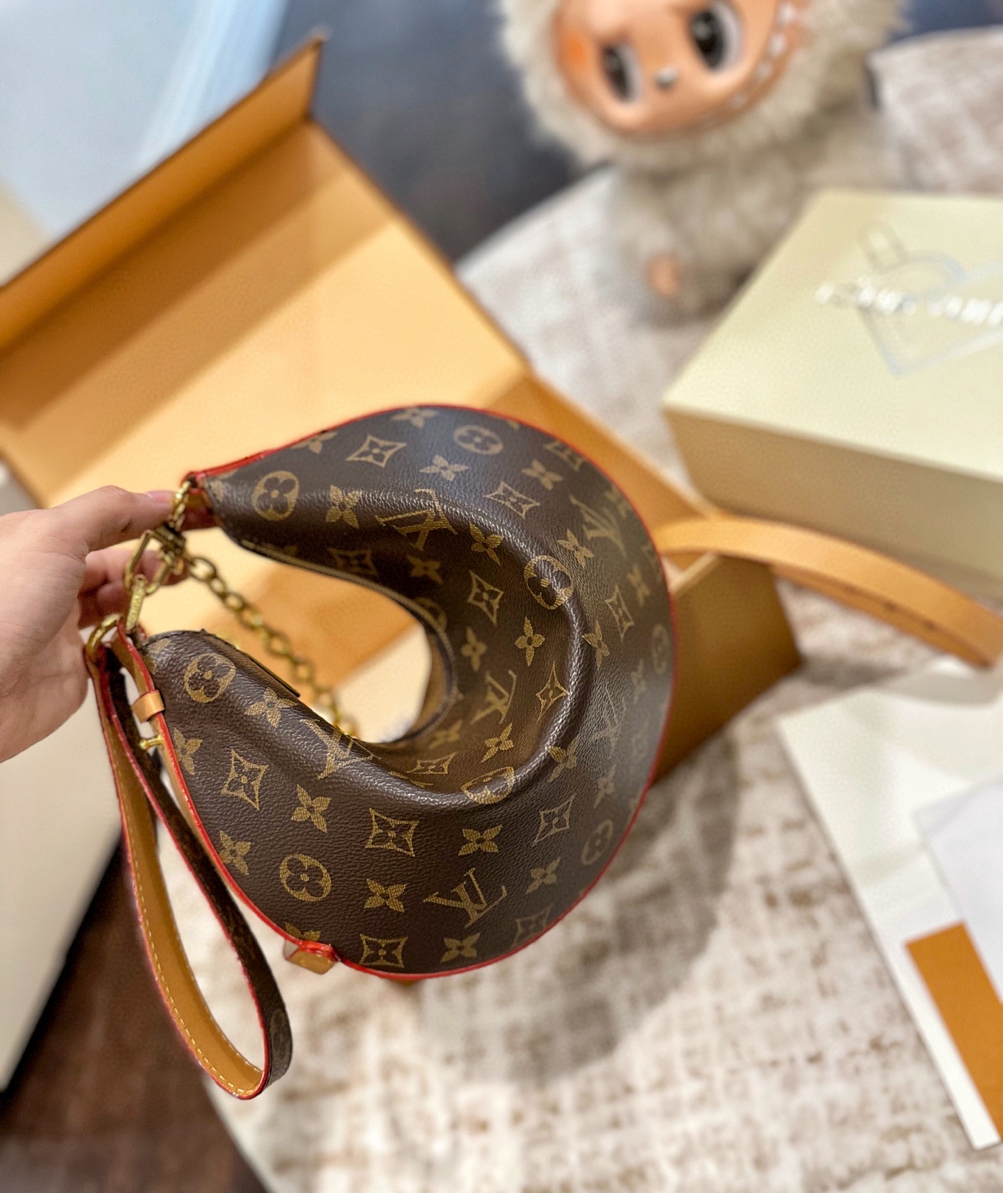 LV Cookie BB Chain Cookie Bag