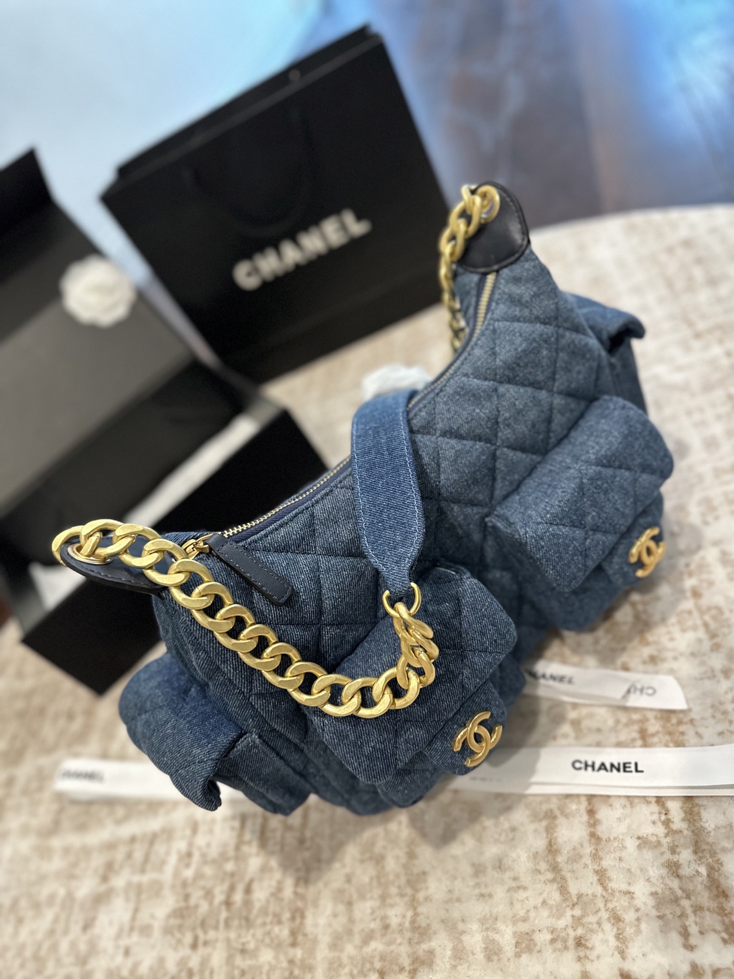 Chanel 25p hobo bag