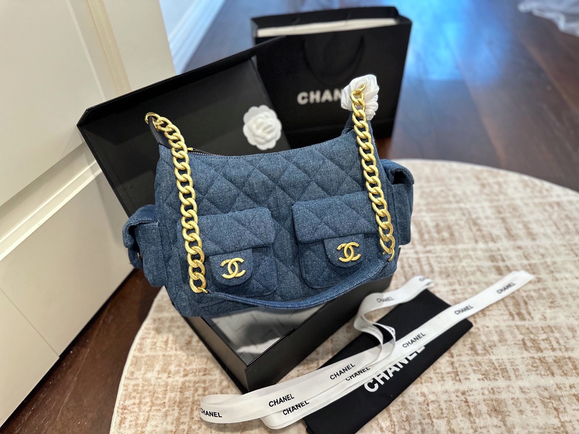Chanel 25p hobo bag