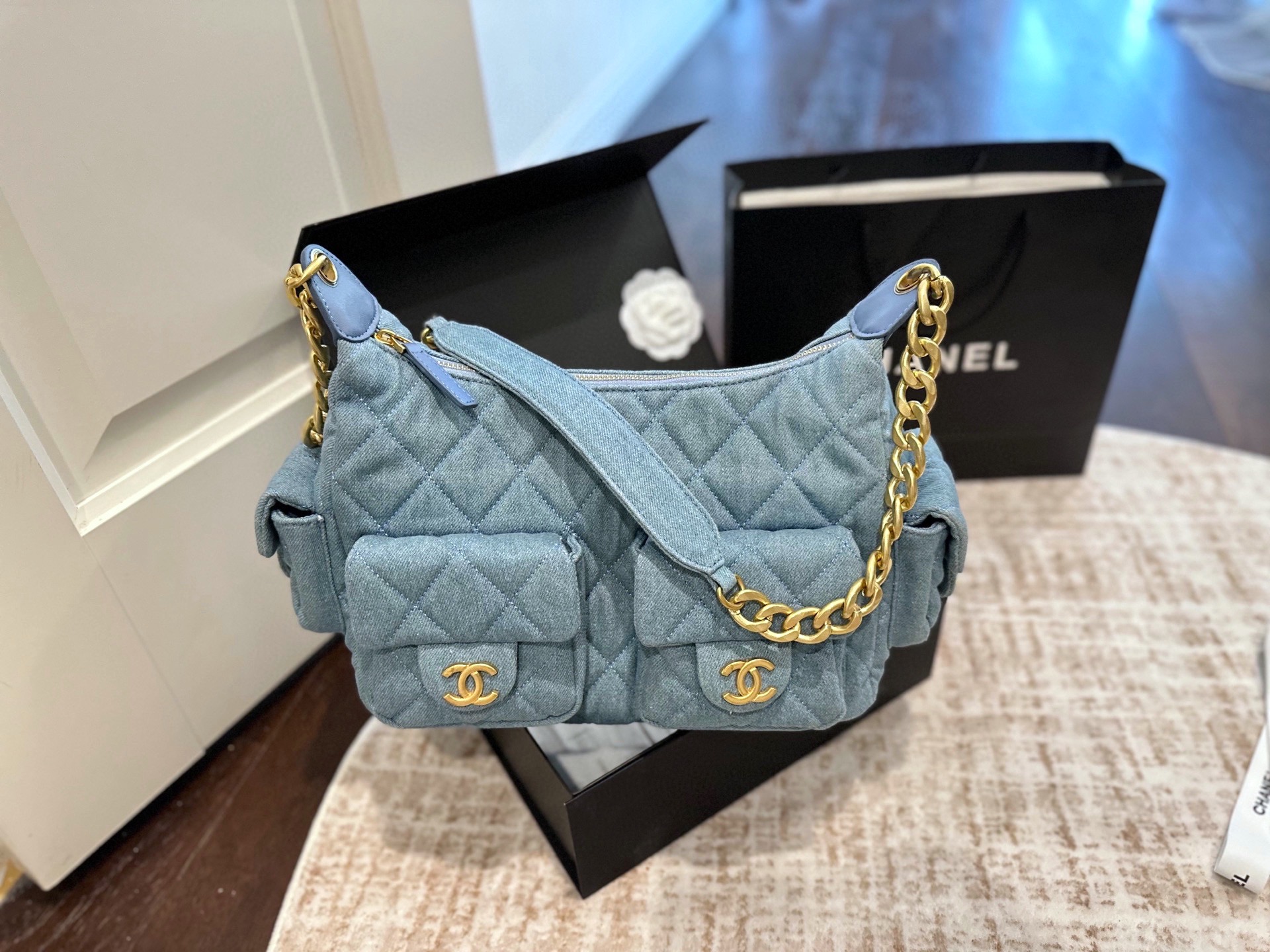 Chanel 25p hobo bag