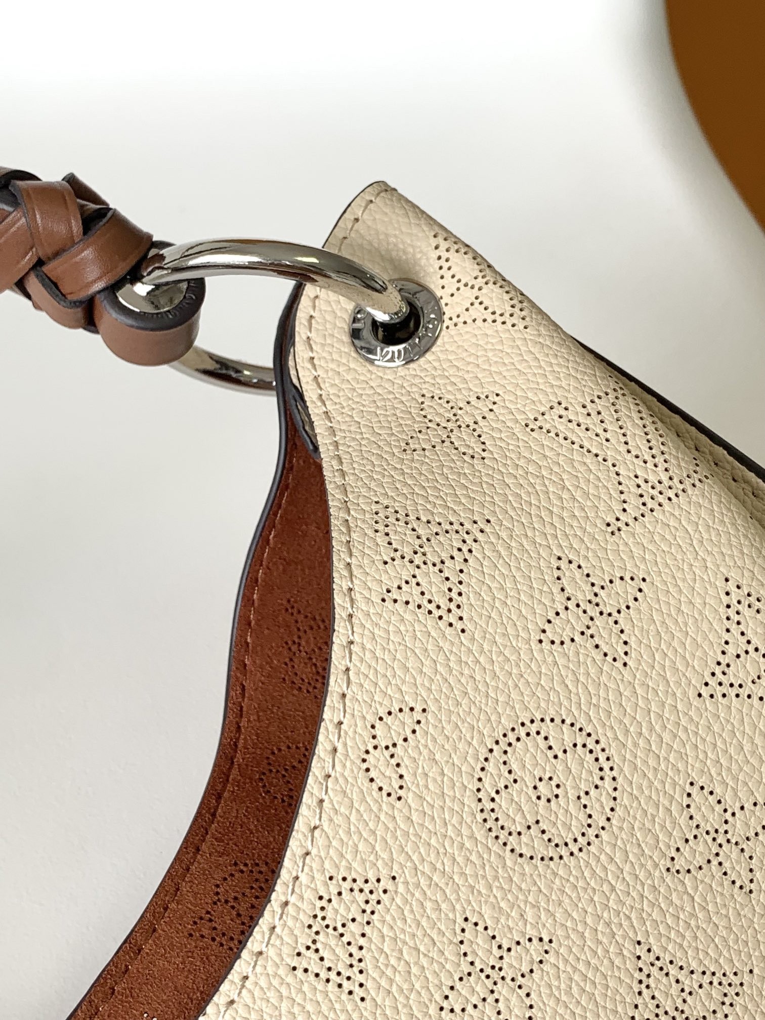 Top version LV carmel taurillon cowhide leather handbag